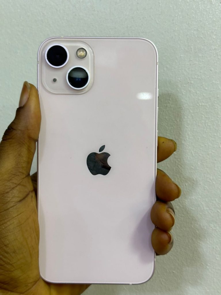 iPhone 13 